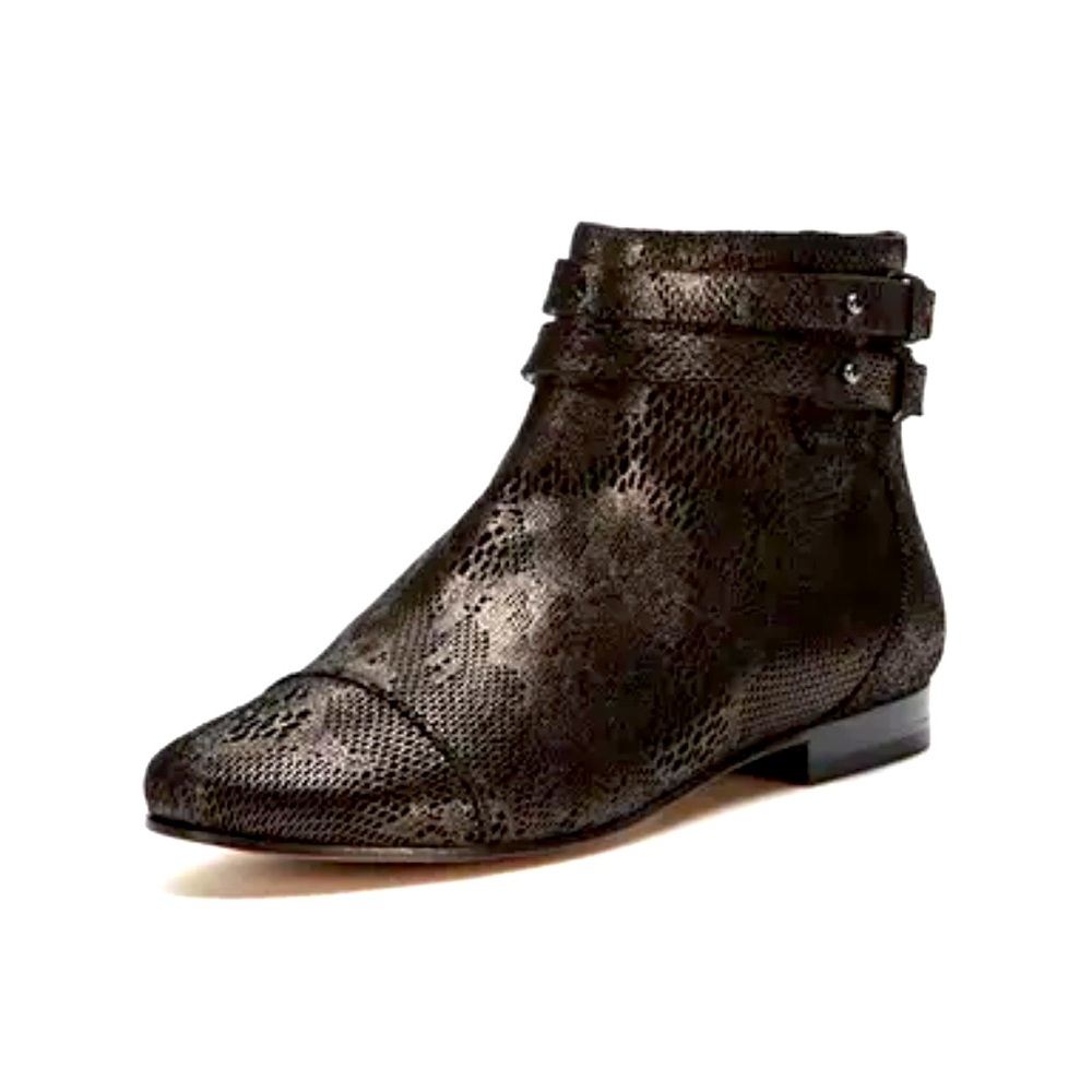 WYTHE NY Ingrid Flat Downtown Bootie! New! 38 1/2. Black Leather. Metallic. 8